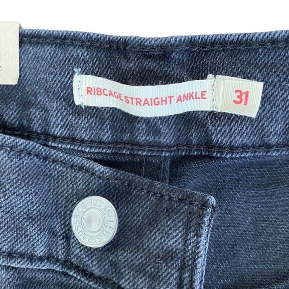Levi's Premium Ribcage Straight Ankle Jeans Black Size 31X27 Revolve Button Fly - Picture 4 of 7